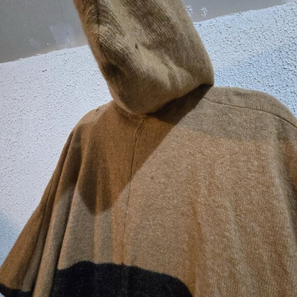 Max Studio Womens Wool/Cashmere Hooded Poncho With Toggle Closure Tan & Dark Gra - Picture 6 of 8